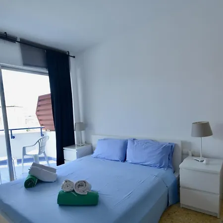 Vinyet Sunshine 2 Bed 2 Bath Steps From The Appartement Sitges